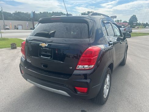 Used 2020 Chevrolet Trax LT w/ LT Convenience Package FWD image 6