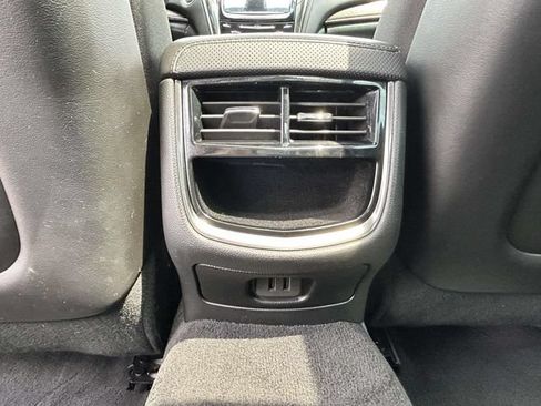 Used 2018 Cadillac CTS Sedan w/ Seating Package RWD image 11