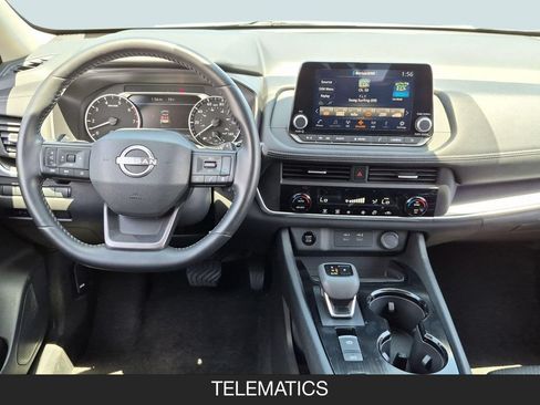 Used 2025 Nissan Rogue SV FWD image 13