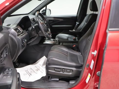 Used 2023 Honda Passport TrailSport image 10