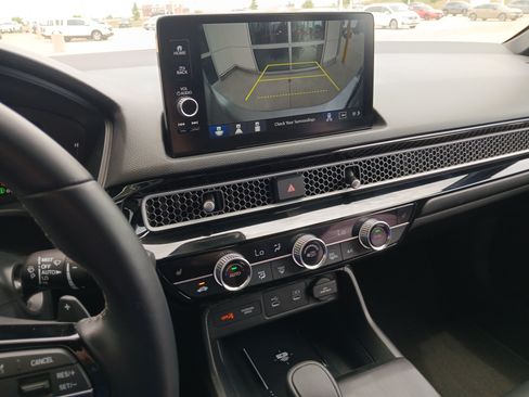 Used 2025 Honda Civic Sport Touring image 14