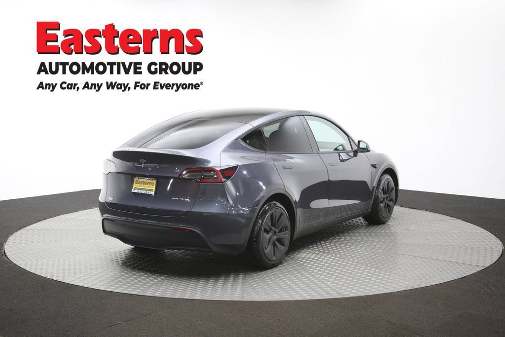 Used 2022 Tesla Model Y Long Range AWD/4WD image 37