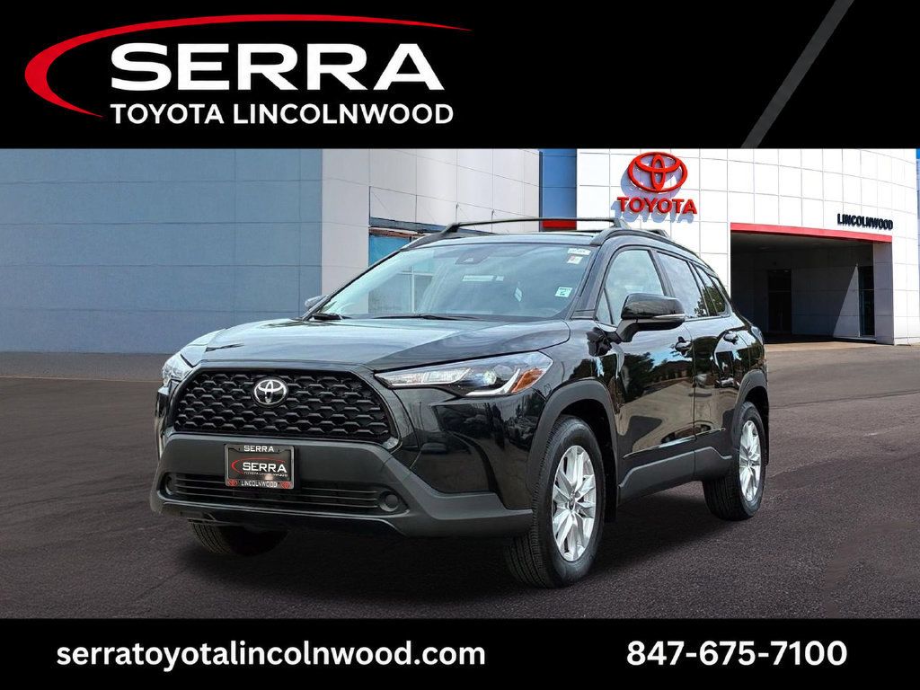 Used 2022 Toyota Corolla Cross LE w/ Moonroof Package AWD/4WD image 1
