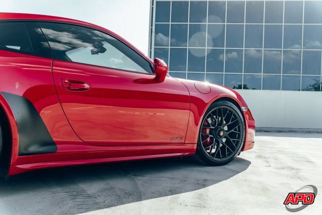 Used 2015 Porsche 911 Carrera GTS RWD image 32