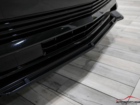 Used 2023 Cadillac Escalade Sport Platinum w/ LPO, ONYX Package image 36