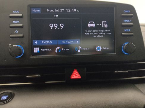 Used 2025 Hyundai Elantra Sport FWD image 25