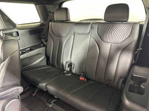 Used 2023 Hyundai Palisade Calligraphy w/ Winter Package image 25