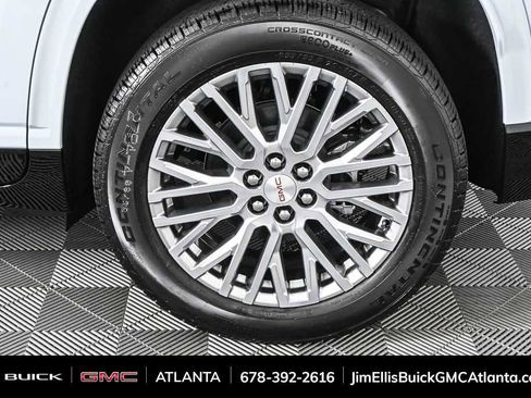 New 2026 GMC Acadia Denali w/ Super Cruise Package FWD image 41