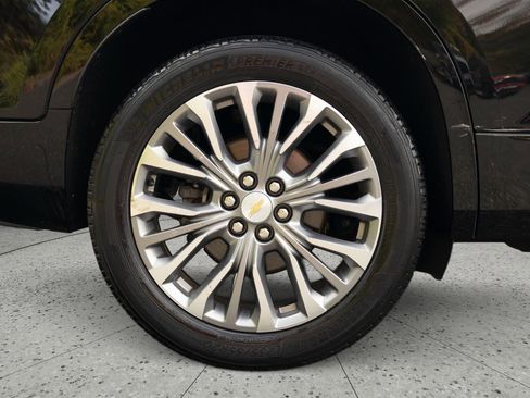 Used 2019 Chevrolet Blazer Premier w/ Driver Confidence II Package image 24