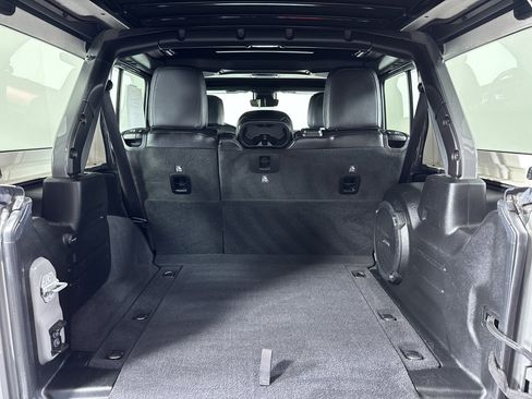 Used 2021 Jeep Wrangler Unlimited Rubicon image 26