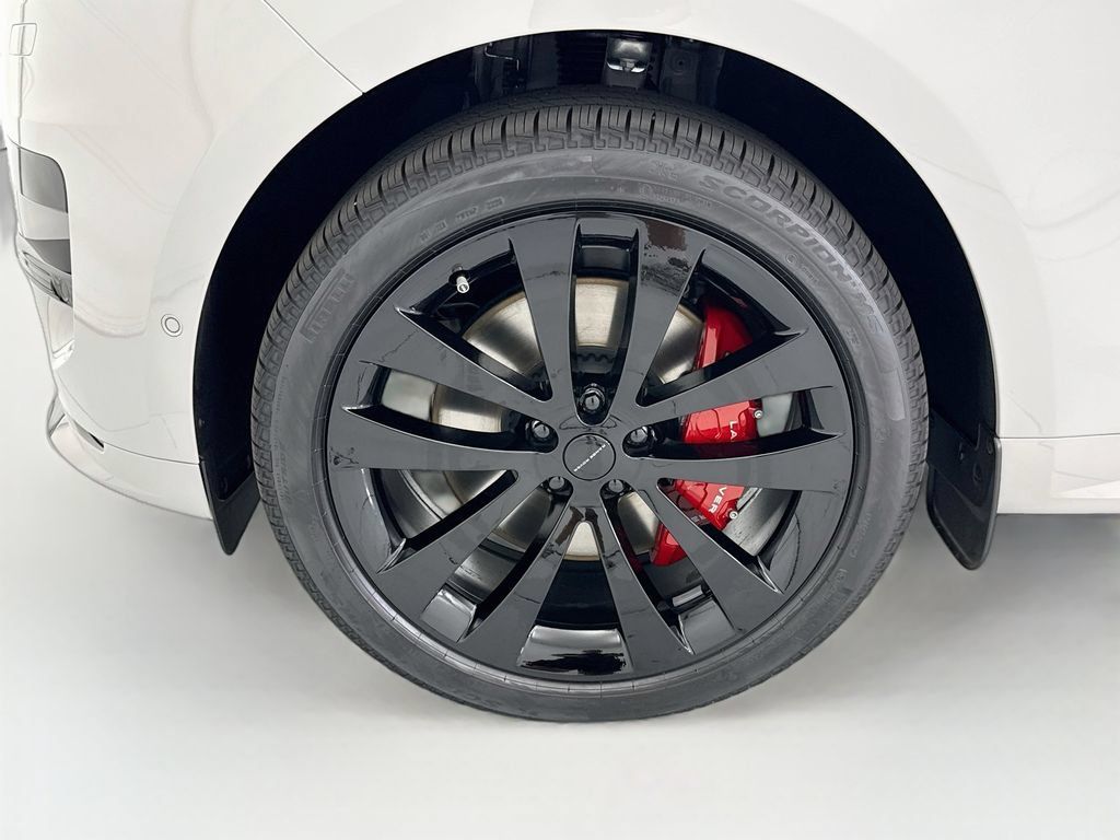 New 2026 Land Rover Range Rover Sport Dynamic SE AWD/4WD image 29