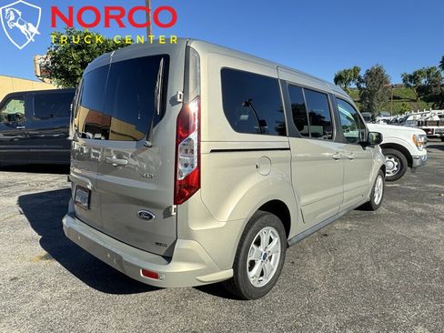 Used 2015 Ford Transit Connect XLT image 6