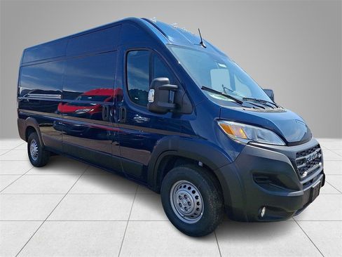 New 2025 RAM ProMaster 2500 w/ Convenience Group image 2