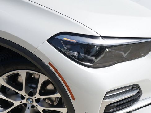 Used 2020 BMW X5 sDrive40i w/ Convenience Package RWD image 3