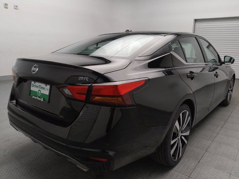 Used 2019 Nissan Altima 2.5 SR FWD image 9