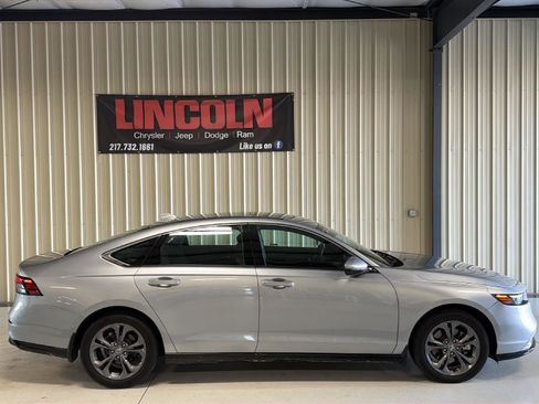 Used 2023 Honda Accord EX-L image 6