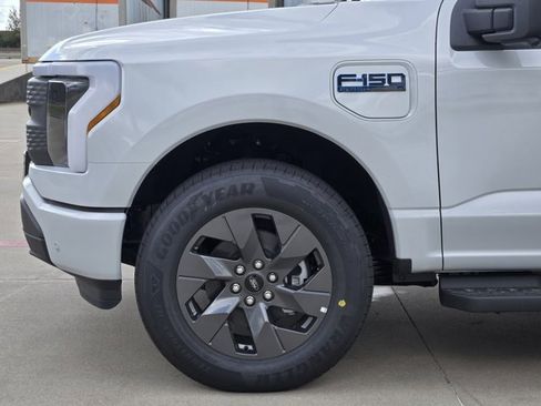 New 2025 Ford F150 Lightning Flash image 5