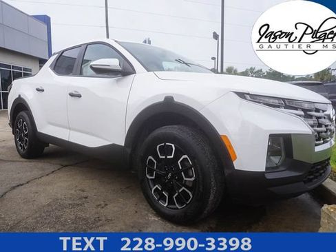 Used 2024 Hyundai Santa Cruz SEL FWD image 1