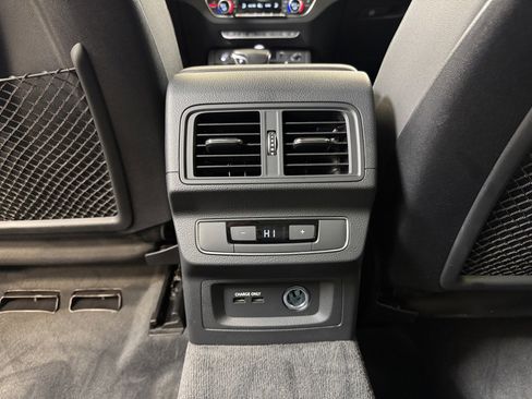 Used 2022 Audi Q5 2.0T Premium Plus w/ Premium Plus Package image 19