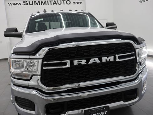 Used 2022 RAM 3500 Tradesman AWD/4WD image 21