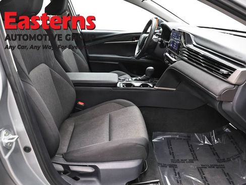 Used 2025 Toyota Camry LE FWD image 24