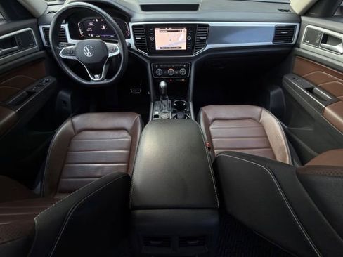 Used 2022 Volkswagen Atlas SEL Premium AWD/4WD image 12