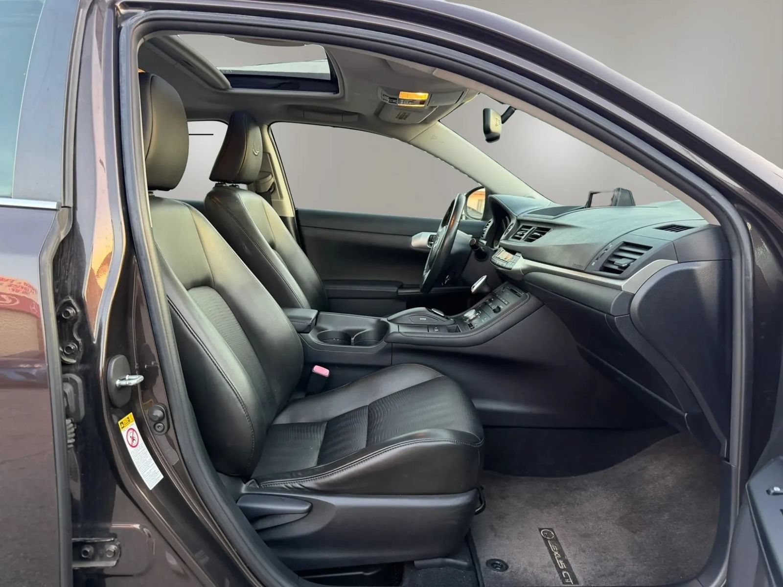 Used 2012 Lexus CT 200h Premium w/ Premium Audio Pkg FWD image 33