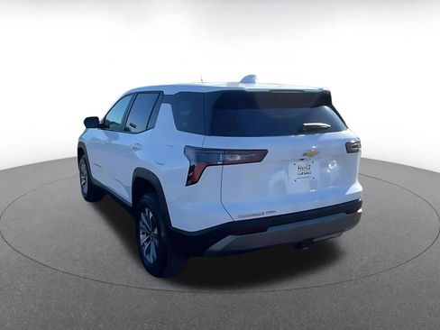 Used 2025 Chevrolet Equinox LT image 11