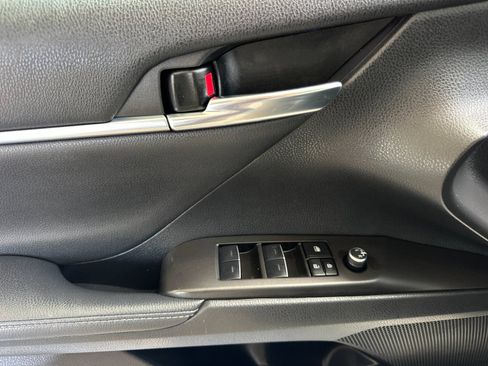 Used 2023 Toyota Camry XLE w/ Navigation Package FWD image 10
