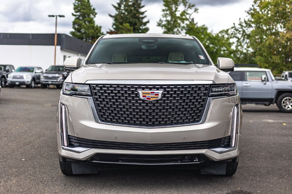 Used 2023 Cadillac Escalade Premium Luxury w/ Touring Package AWD/4WD image 5