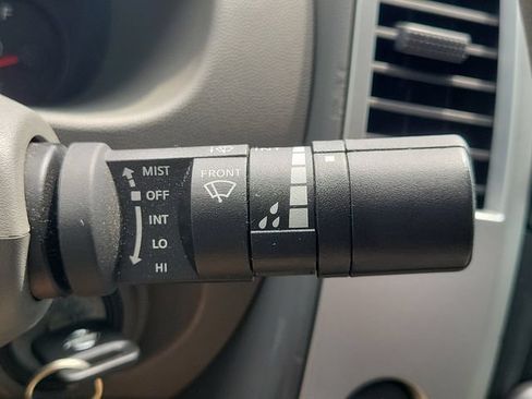 Used 2016 Nissan Frontier SV RWD image 27