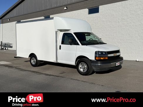 Used 2021 Chevrolet Express 3500 w/ Power Convenience Package image 1