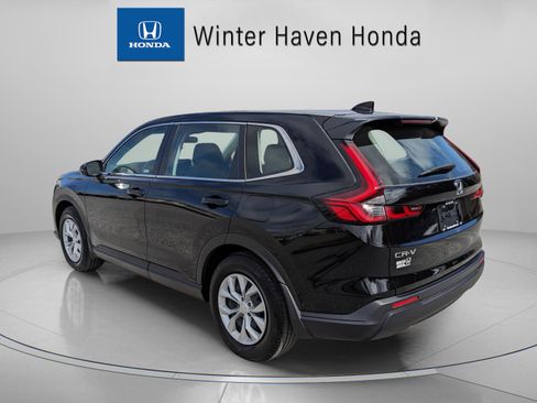 Used 2023 Honda CR-V LX image 6