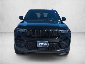Used 2025 Jeep Grand Cherokee Altitude RWD video 2