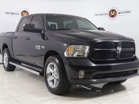 Used 2018 RAM 1500 Express AWD/4WD image 18
