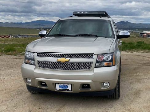Used 2014 Chevrolet Tahoe LTZ AWD/4WD image 4