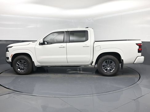 Used 2026 Nissan Frontier SV w/ SV Convenience Package RWD image 10
