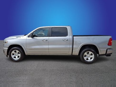 Used 2025 RAM 1500 Big Horn AWD/4WD image 7