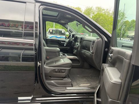 Used 2021 Chevrolet Silverado 2500 LTZ w/ LTZ Convenience Package AWD/4WD image 47