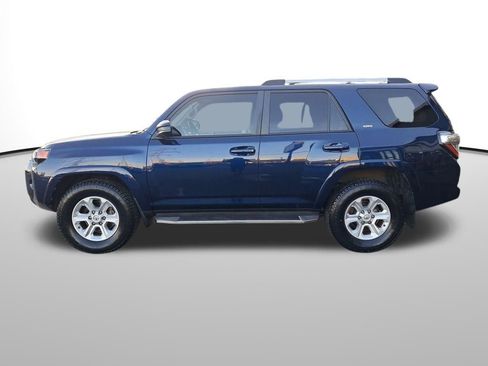 Used 2019 Toyota 4Runner SR5 image 2