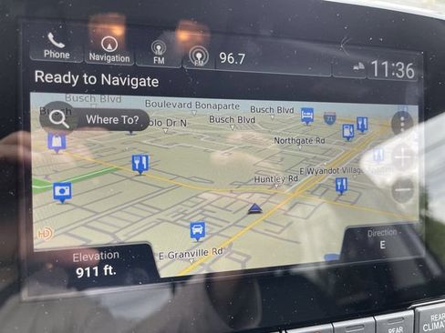 Used 2024 Honda Odyssey Touring image 18