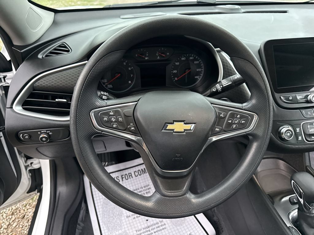 Used 2023 Chevrolet Malibu LS w/ Driver Confidence Package FWD image 11
