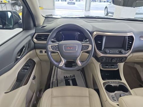 Used 2021 GMC Acadia Denali w/ Denali Technology Package AWD/4WD image 12
