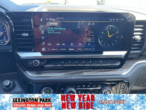 Used 2023 Chevrolet Silverado 1500 LT Trail Boss image 15