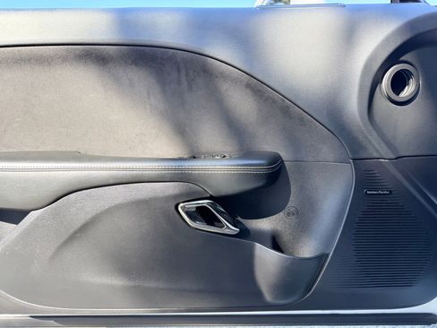 Used 2019 Dodge Challenger SRT Hellcat w/ Alcantara Appearance Package image 40