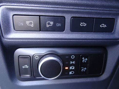 Used 2023 Ford F150 Lightning Lariat w/ Equipment Group 511A High AWD/4WD image 24