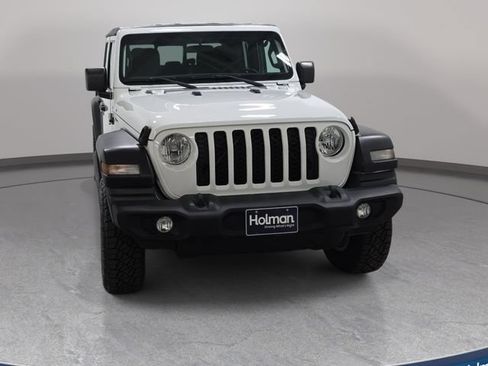 Used 2020 Jeep Gladiator Sport w/ Quick Order Package 24S AWD/4WD image 3