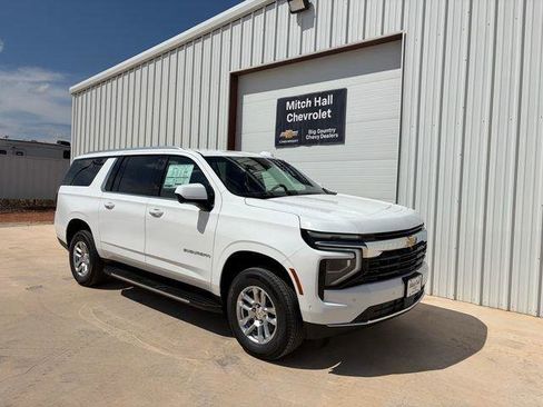 New 2026 Chevrolet Suburban LS RWD image 6