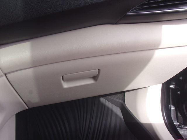 Used 2023 Buick Envision Avenir FWD image 38