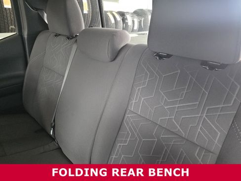 Used 2019 Toyota Tacoma TRD Off-Road image 25